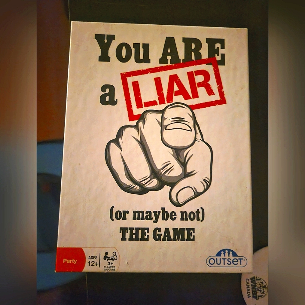 Card Game "You Are a Liar"